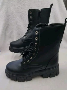 Olivia Miller Botas de Combate Talla 7.5 Negro Suela con Cordones y Cremallera Lateral NUEVAS - Imagen 1 de 10