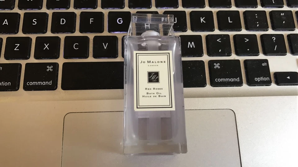 NUEVO ACEITE DE BAÑO JO MALONE ROSAS ROJAS, 1 OZ/30 ML NUEVO SELLADO Foto 1 de 1