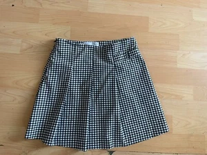 ZARA white Black Checkered Skirt Size 13/14 GIRLS casual Pleated AD13 - Picture 1 of 2