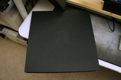 Reproductor MP3 Zune 80G Peter Saville Joy Division placeres desconocidos Foto 1 de 4