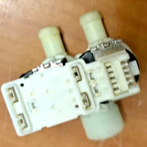 Waschmaschine Magnetventil Zulauf Bauknecht 2 Fach 461971416991 33490139 - Bild 1 von 7