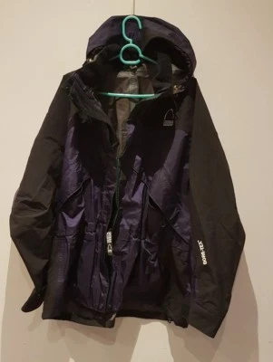 JAQUETA FEMININA SIERRA DESIGNS IMPERMEÁVEL GORETEX TAMANHO L - Imagem 1 de 4
