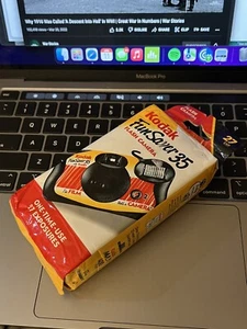 Kodak FunSaver 35mm Single Use Camera with Flash 800 Exp 01/2007 - Picture 1 of 5