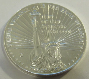 Estatua de la Libertad 1978 1 oz troy Redondo de plata fina .999 - Imagen 1 de 2