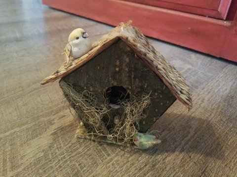 Vintage Style Wood Natural Handcrafted Hand Made Small House 4" inch Tall Cover