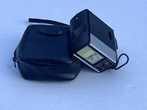 Vivitar Auto 252 Vintage Camera Flash Unit - Rare Vintage Collectible. - Picture 1 of 8