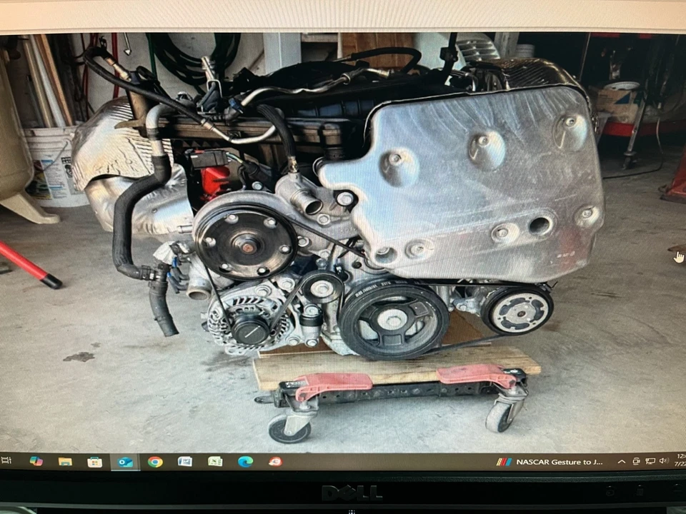 2022 C8 Corvette 6.2L LT2 Engine 1134457 - Image 1 of 4