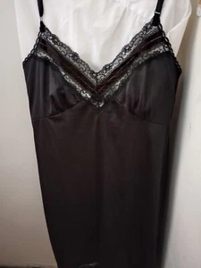 Full Length VTG Rare Black W/ Lace Slip By Perfectform Union Made USA Sz 18/2x - Picture 1 of 7