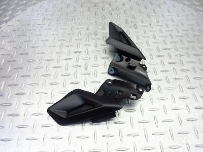 Carenado de cubierta de relleno Triumph Street Triple 675 R 2017 17-18 carrocería izquierda derecha fabricante original Foto 1 de 4