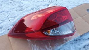 ORIGINAL HYUNDAI TUCSON RÜCKLEUCHTE LINKS BEIFAHRER LINKS 2015-2019 - Bild 1 von 2