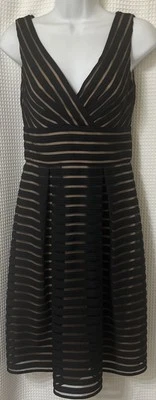 Vestido White House Black Market para mujer talla 2 negro sombra rayas ajuste y acampanado lujo Foto 1 de 4