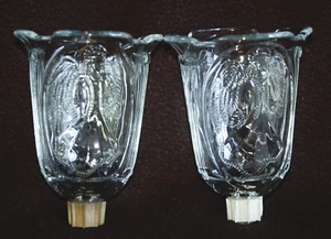 Par de candelabros votivos HOMCO ~ ÁNGELES ~ Clavija ~ Vidrio transparente, forma de campana ~ De colección - Imagen 1 de 4