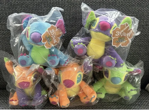 SDCC 2023 UCC Distribution Disney Stitch 6″ BlackLight Plush ALL 5 COLORS Cover