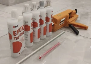 5-Pack Ivory White Epoxy Grout Bundle with Application Gun - Picture 1 of 6
