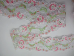 3" breit weiß rosa grün Blumen strukturiert Stretch Spitzenborte 12 Yards - Bild 1 von 3