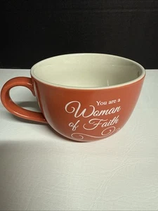 WOMAN of Faith PURSUE RIGHTEOUSNESS LOVE PEACE 2 Timothy 2:22 16oz MUG - Picture 1 of 4