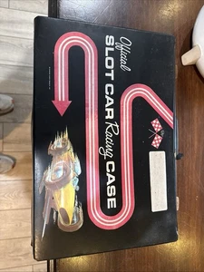 Valigetta da corsa slot car ufficiale vintage con più auto, carrozzerie e ricambi - Foto 1 di 18