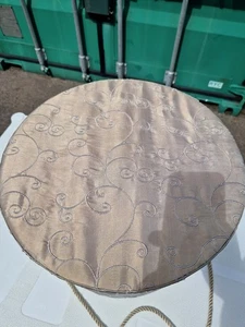 Lovely Large Round Gold/Green Hat / Storage Box - Picture 1 of 8