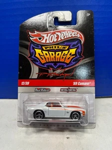 1/64 HOT WHEELS PHIL'S GARAGE REAL RIDERS 12/39 69 CHEVROLET CAMARO WHITE CHASE - Picture 1 of 3