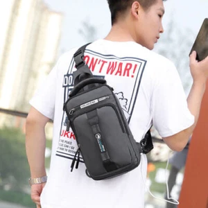 Herren Umhängetasche Anti-Diebstahl-Brust-Schulter-Kurier-Rucksack USB - Bild 1 von 16