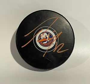 Josh Bailey Autographed NY Islanders Hockey Puck (JSA) - Picture 1 of 1