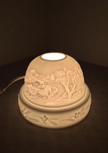 St Nicholas Square White Embossed Porcelain Collectible Scenic Night Light - Picture 1 of 12