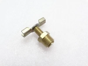 Radiador grifo de drenaje de agua para tractor Massey Ferguson TEA20 TEF20 FE35 135 - Imagen 1 de 5