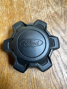 Ford Ranger center for 16" wheel - Picture 1 of 5