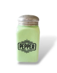 Vintage 1930s McKee Jadeite Large Box Green Depression Glass Pepper Shaker Mint - Picture 1 of 12
