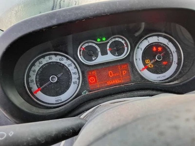 Speedometer 4 Door L Model Fits 14-17 FIAT 500 5221699 - Image 1 of 4