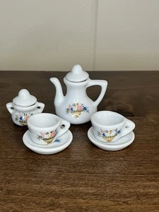 Ja-Ru Vintage Mini Porzellan Teeservice 8 Teile  - Bild 1 von 6
