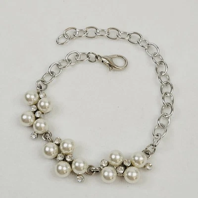 Paparazzi I Do White Faux Pearl Clear Rhinestone Bracelet Silver Tone Chain - Image 1 of 4