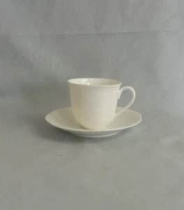 Arco weiß v. Villeroy & Boch , Kaffeetasse + Untertasse (R3) - Bild 1 von 2