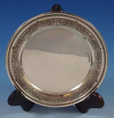 Plato de postre Renaissance by International de plata esterlina #H418 (#1229) Foto 1 de 4