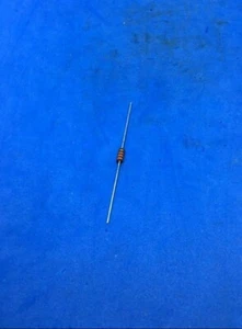(8 pcs)TT Electronics RC07GF333J Carbon Composition Resistors 33K OHM 5% - Picture 1 of 1