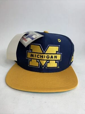 复古密歇根大学狼獾贴合帽子尺寸 6 7/8 玉米蓝色全新带标签 — 第 1/4 张图片