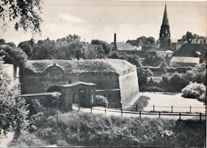Dömitz / Meckl., Blick v.d.Festung a.d.Elbe auf die Stadt - Bild 1 von 2