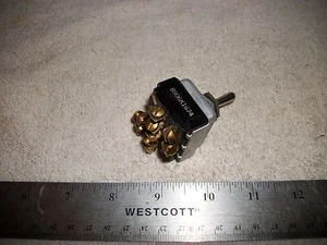 LARGE C-H #8906K1674 (MOM)ON/OFF/ON(MOM) 20A 125VAC TOGGLE SWITCH S - Picture 1 of 3