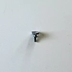 Sears Kenmore 158.15251 Sewing Machine Thumb Screw OEM Replacement Part - Picture 1 of 3