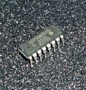 1 pz. AD7590DIKN Interruttore a prova di bloccaggio Quad ±15V SPST con protezione da sovratensione - Foto 1 di 1
