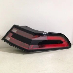 2011-2015 Chevy Volt Right PASSENGER Side Tail Light Lamp 23170356 OEM Perfect - Foto 1 di 14