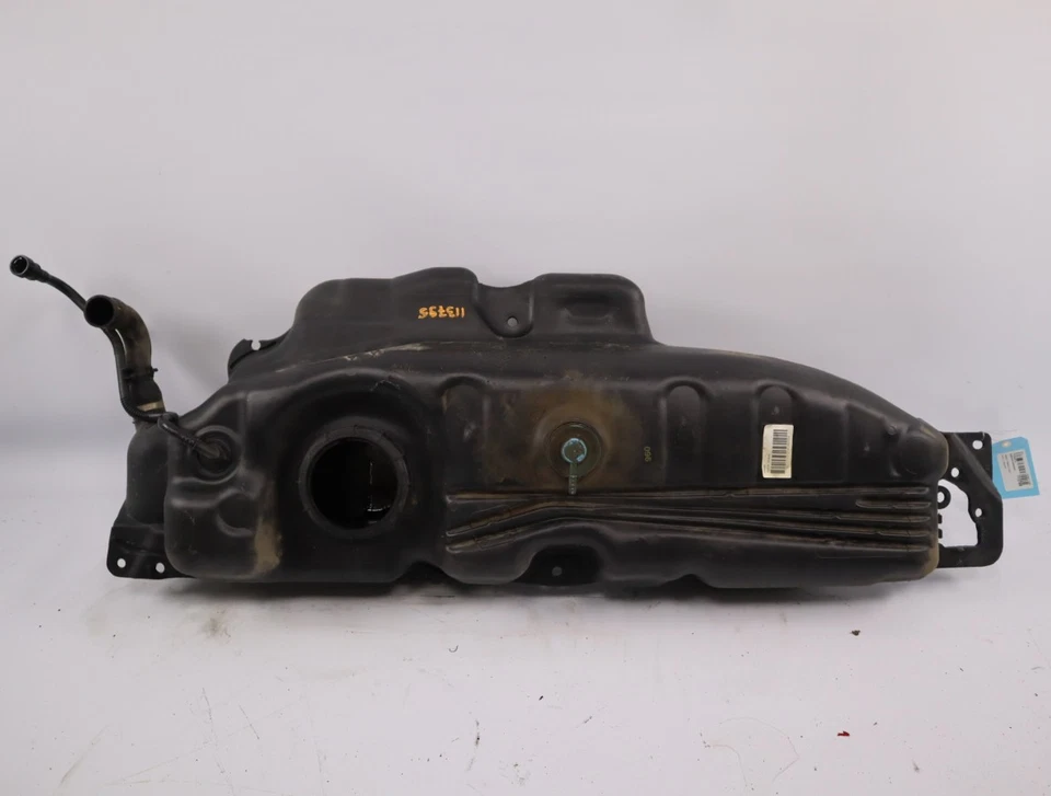 Reservoir carburant occasion RENAULT TWINGO II Phase 1 - 1.5 DCI 75ch - - Imagen 1 de 4