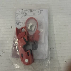 Master Lock 493B Grip Tight Single Pole Breaker Lockout, Steel, Clamp-On - Picture 1 of 2