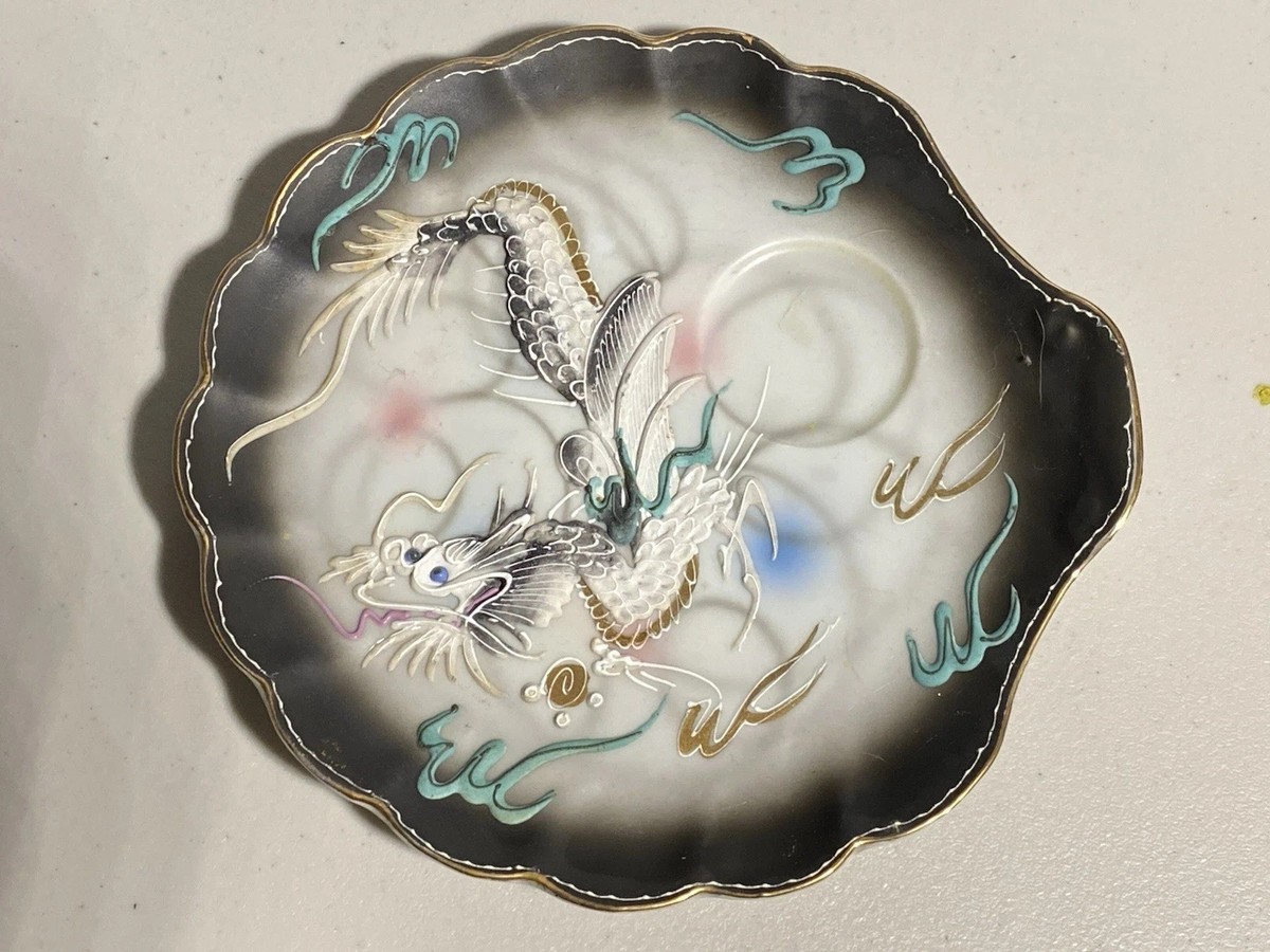 a981 蓋付碗　5客組 染付 龍の絵 爪5本 宝珠 祖母懐 古物 懐石 会席 古伊万里 染付 龍 瓔珞模様 輪花型 膾皿 4客セット - 生活骨董