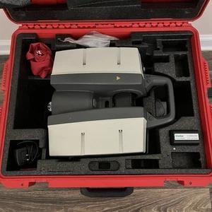 Leica P30 3D Laser scanner - Picture 1 of 7