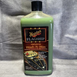 Meguiar's Marine Flagship Wash N Wax  32oz Wash and Wax Cleaner  1 Quart - Picture 1 of 3