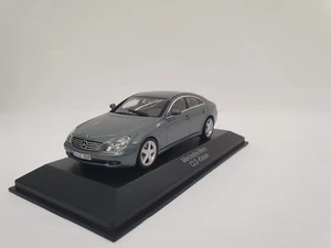 1/43 MERCEDES-BENZ CLASE CLS C219 2004 MINICHAMPS B66961991 CONCESIONARIO SIN SCHUCO - Imagen 1 de 7