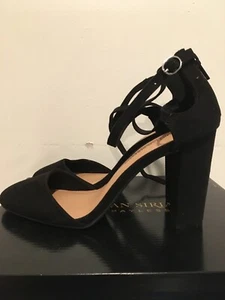 Christian Siriano Kam Damenschuhe schwarz überkreuzter Absatz 8 1/2 Medium - Bild 1 von 2