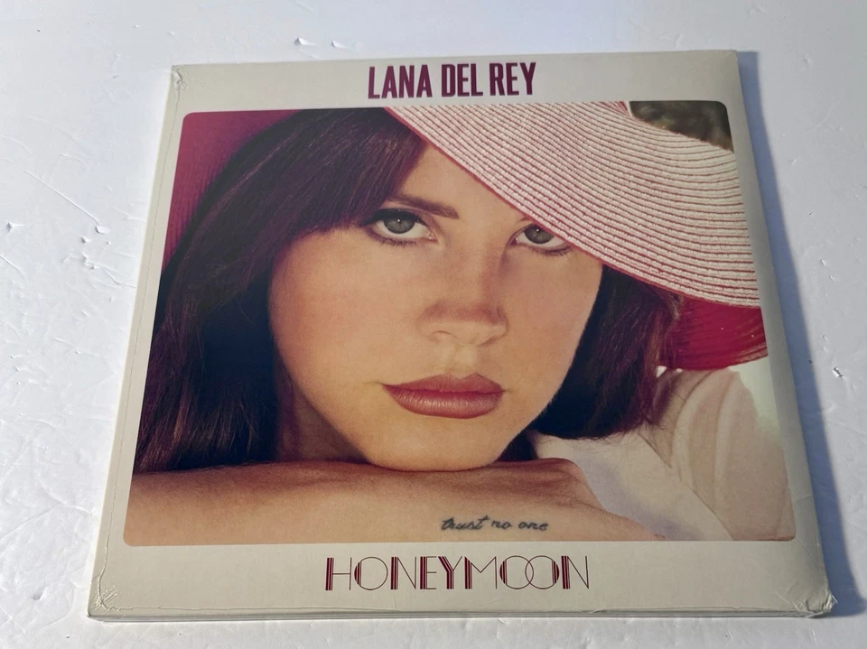 Lana Del Rey ~ Honeymoon  2LP New Polydor Records Translucent Red Vinyl Sealed Foto 1 de 4