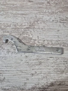 1986 Yamaha Moto 4 225 YFM225 OEM Shock Adjuster Spanner Wrench - Bild 1 von 3